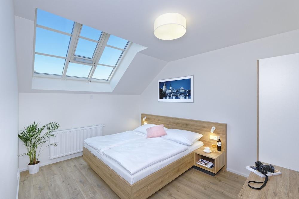 DownTown Suites Jugoslavska Room Type - Family Apartment, 2 Bedrooms, Non Smoking DownTown Suites Jugoslavska Room Type - Family Apartment, 2 Bedrooms, Non Smoking