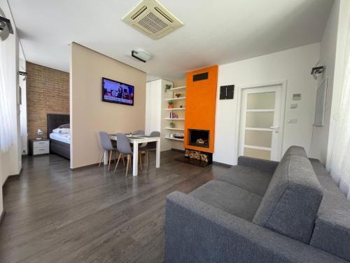 Agnes - Apartments Room Type - One-Bedroom Apartment Agnes - Apartments Room Type - One-Bedroom Apartment