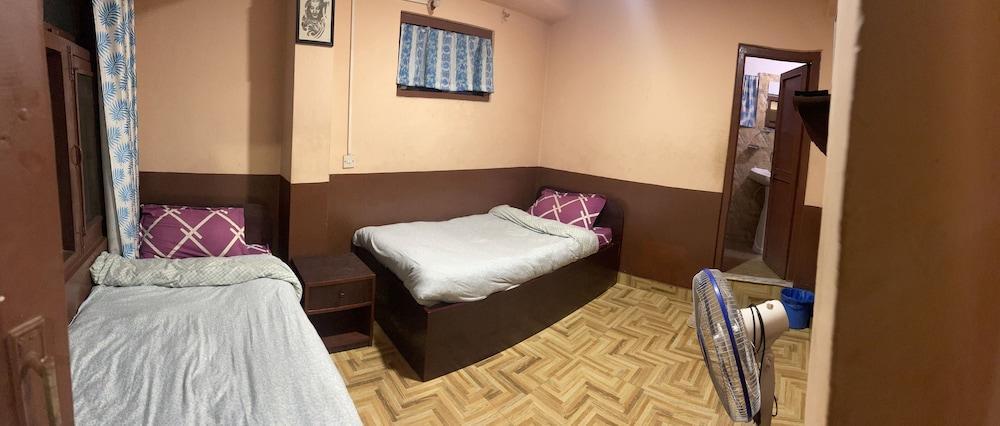 Nirvaan Guest House Room Type - Design Double or Twin Room