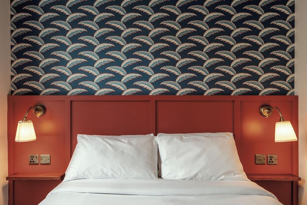 St. David's Hotels - Tap to explore photos