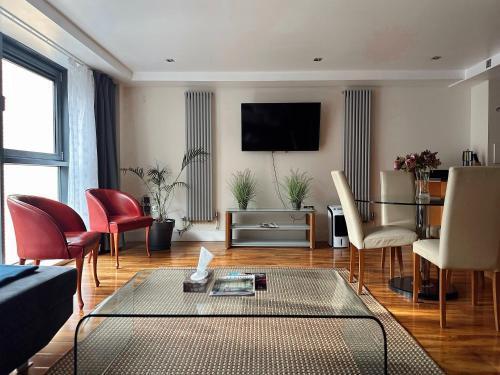 Canary Wharf Luxury Apartments Room Type - Two-Bedroom Apartment