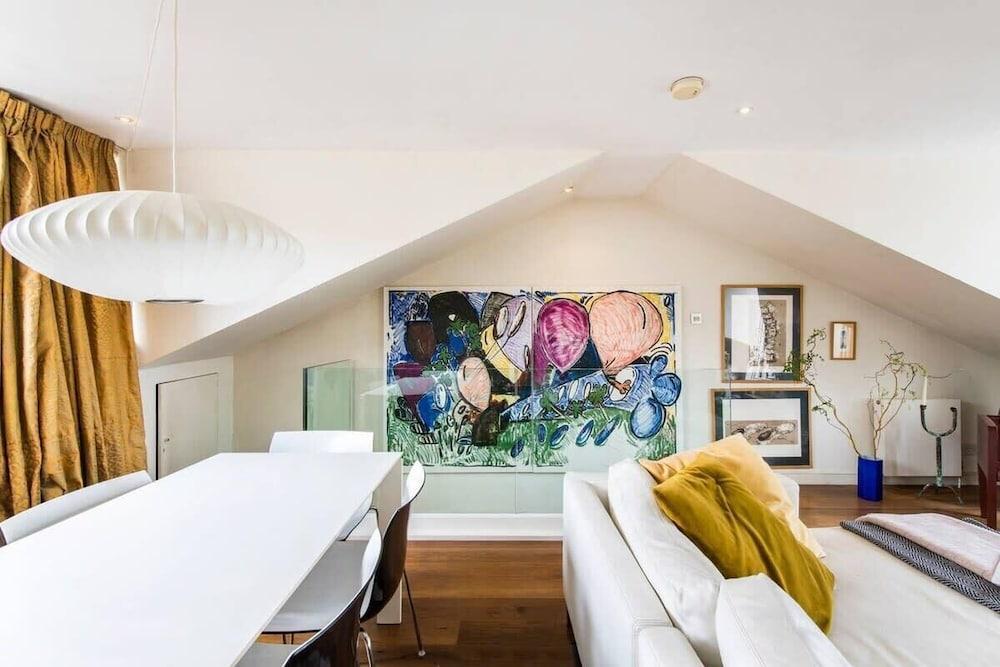 Unique 2bed Apartment, Portobello Rd