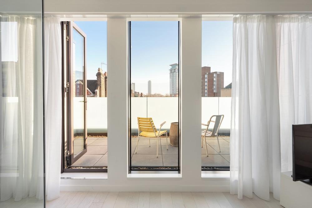 Ruby Lucy Hotel London Room Type - Room, Balcony (Wow)
