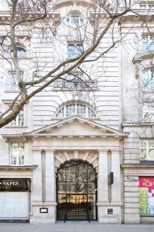 The Z Hotel Holborn - Tap to explore photos