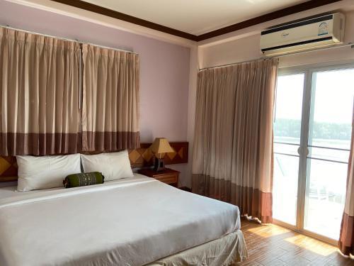 Krabi River Hotel
