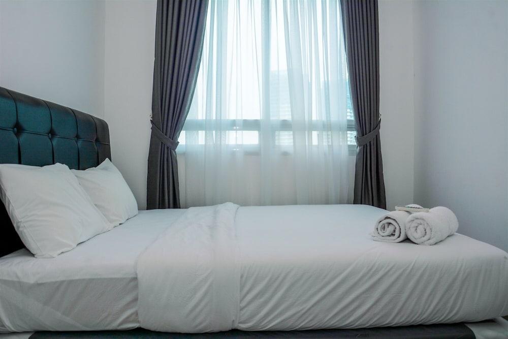 Modern 3BR Apartment at Springhill Terrace Residence