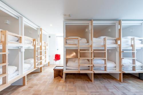 plat hostel keikyu haneda home Room Type - A Bed in All-Female Dormitory Bedroom