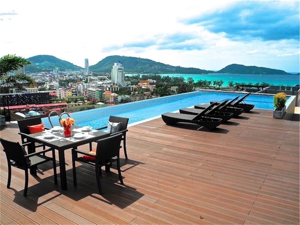 Bliss Patong 2 bedrooms Apartment