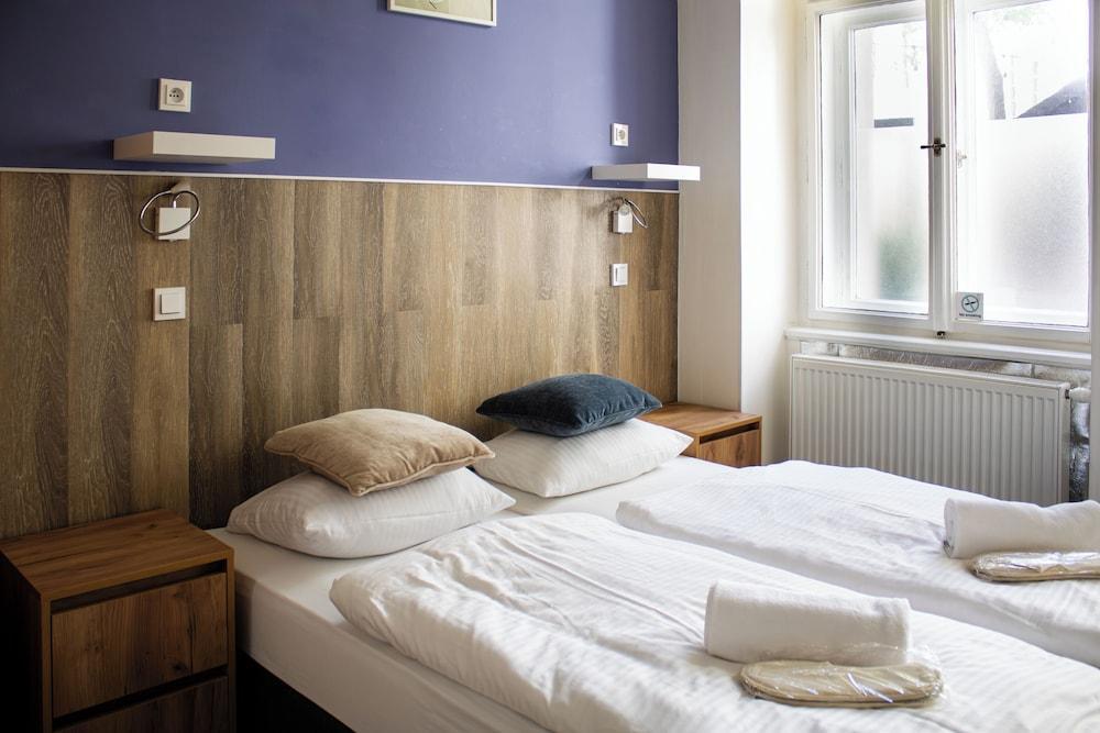 Prague Dream Hostel Room Type - Private Room (2 Beds) - Private Bathroom Prague Dream Hostel Room Type - Private Room (2 Beds) - Private Bathroom