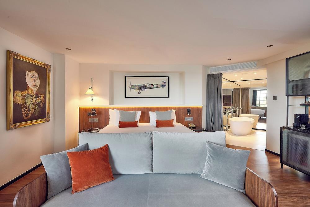 Melia White House Hotel Room Type - Family Room Melia White House Hotel Room Type - Family Room