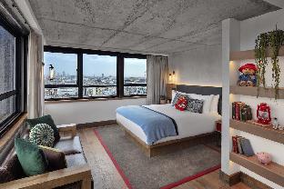 Treehouse Hotel London - Tap to explore photos