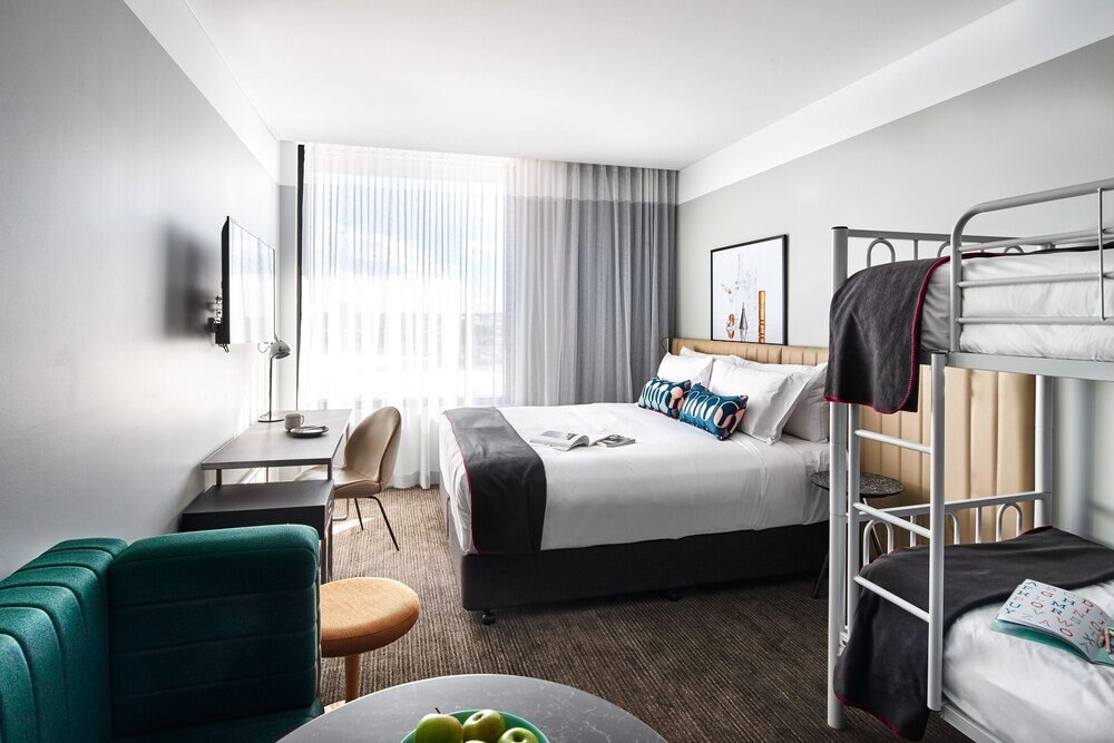 Veriu Green Square Room Type - Quad Suite Veriu Green Square Room Type - Quad Suite