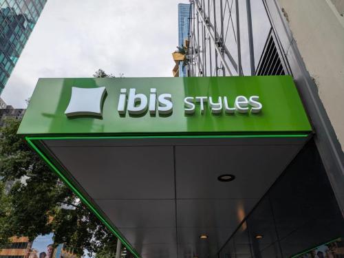 ibis Styles Melbourne Southbank - Tap to explore photos