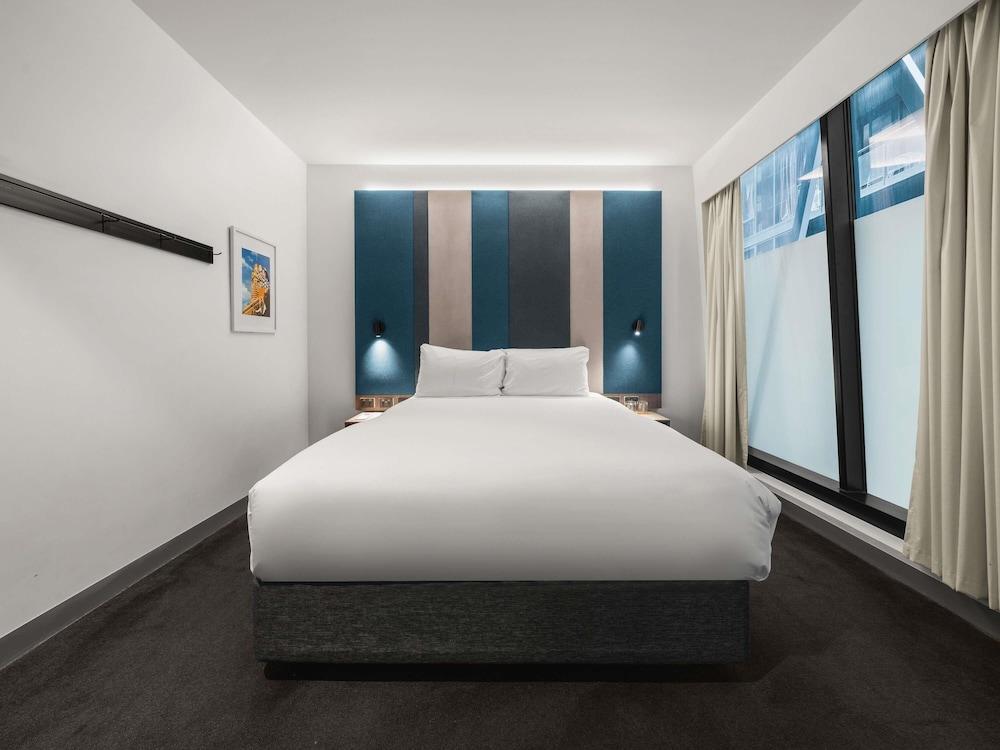 ibis Styles Melbourne Southbank Room Type - Standard Room with 1 double bed