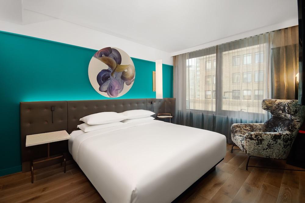 Hyatt Centric Midtown 5th Avenue New York Room Type - Room, 1 King Bed, Accessible (with Shower)