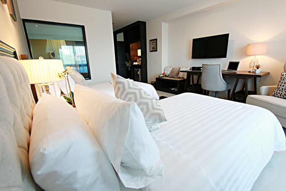 SN Plus Hotel - SHA Plus Room Type - Superior Double Room