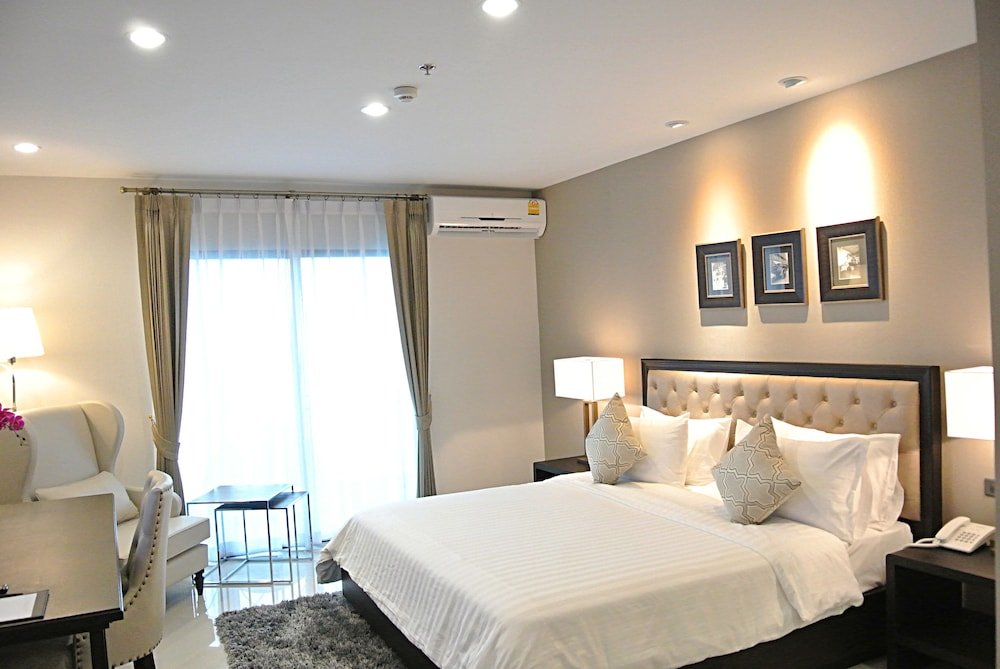SN Plus Hotel - SHA Plus Room Type - Deluxe Twin Room