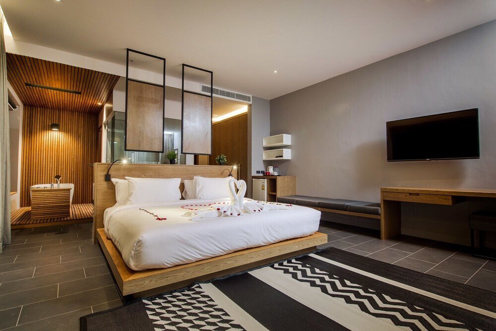 The Gallery Hotel Nai Harn Room Type - Grand Deluxe Room