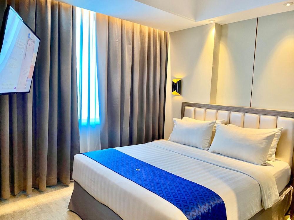 Arthama Hotel Jakarta - Tap to explore photos
