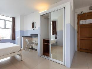 Ratchada 17 Place Room Type - Standard Triple Room Ratchada 17 Place Room Type - Standard Triple Room