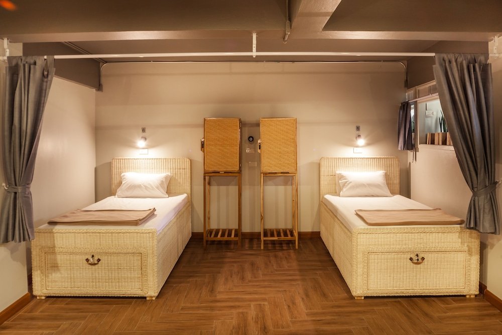 Metro Pratunam Boutique Hotel Room Type - Twin Room with shared external bathroom