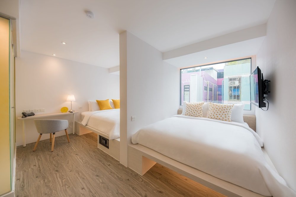 Yello Rooms Hotel Victory Monument Room Type - Penta Double Room