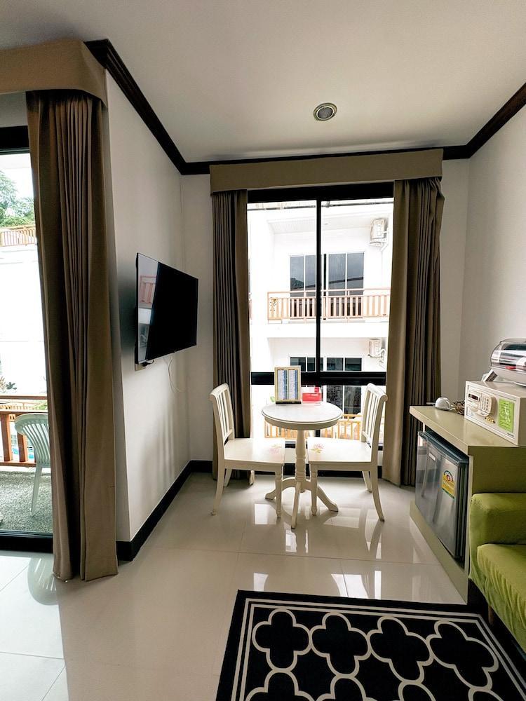 undefined Room Type - Standard Room with Corridor Balcony