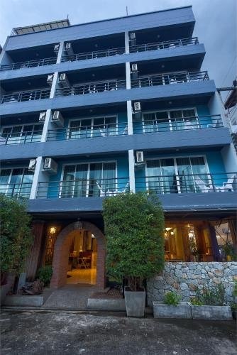 Memory Boutique Hotel - Tap to explore photos