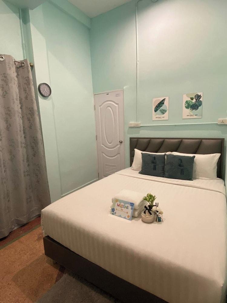 OYO 480 Lemon Siam Hostel - Tap to explore photos