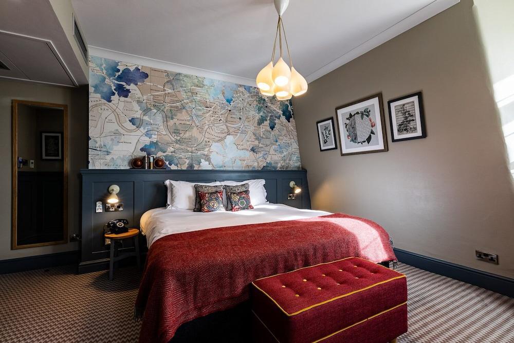 Brook Green Hotel Room Type - Standard Room