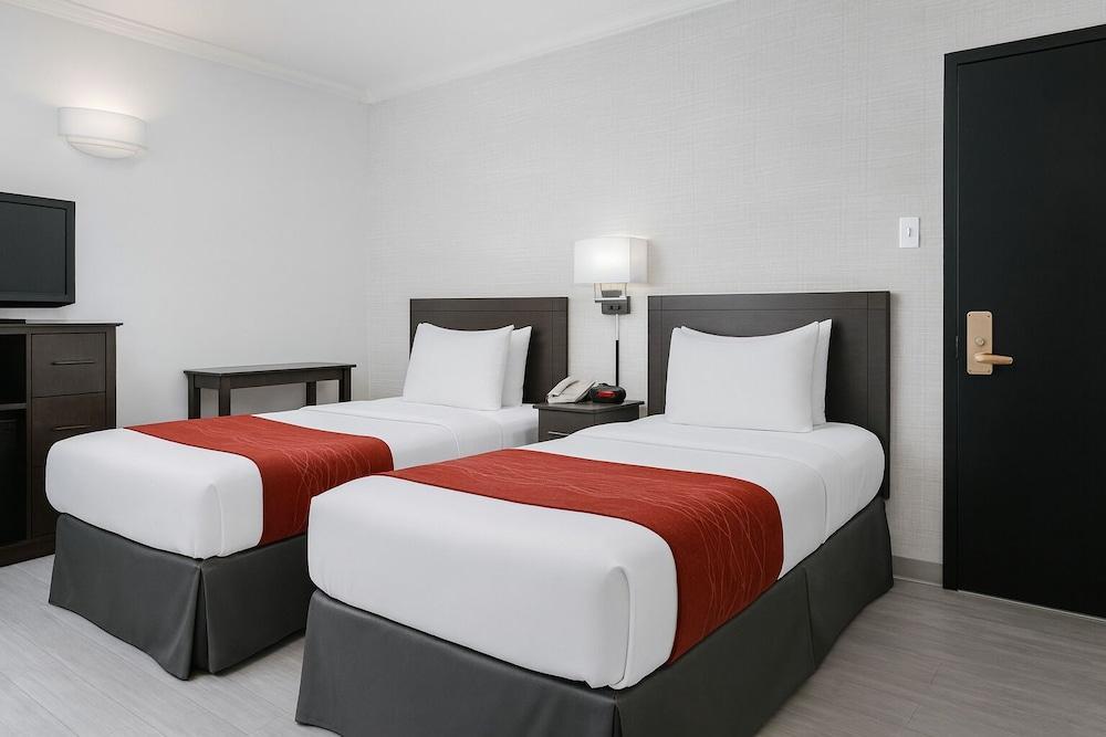 Heritage Hotel Room Type - Standard Room, 2 Twin Beds, Non Smoking