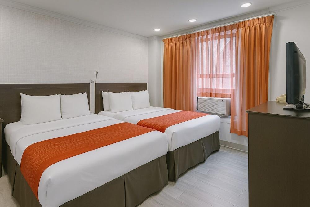 Heritage Hotel Room Type - Petite Room, 2 Double Beds, Non Smoking