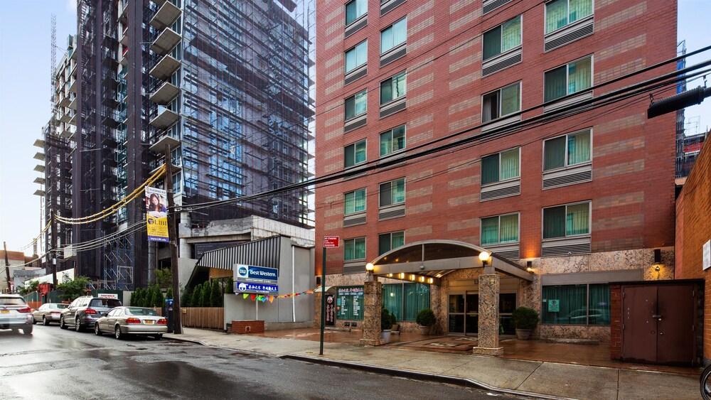 Best Western Queens Court Hotel - Tap to explore photos