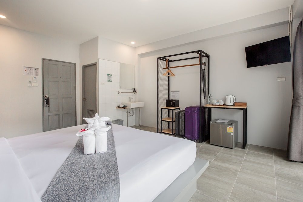 Monotel Aonang Room Type - Deluxe Room, Mountain View