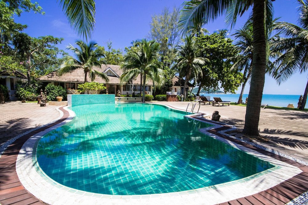 Rajapruek Samui Resort - Tap to explore photos
