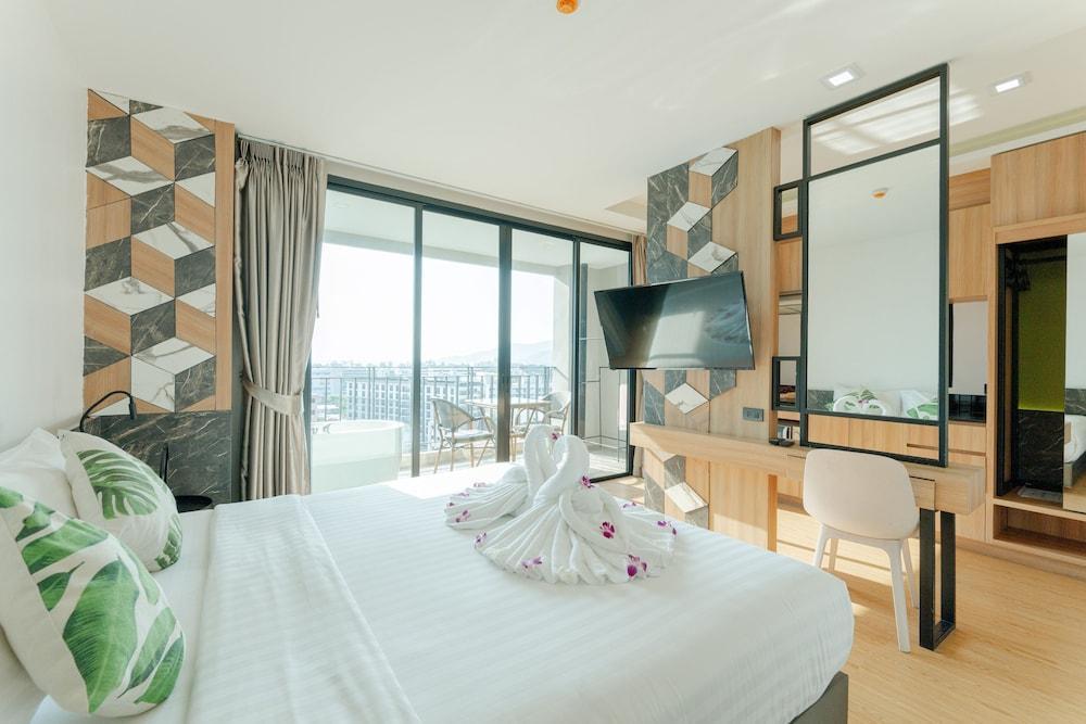 Sky Wave Patong Room Type - Romantic Studio