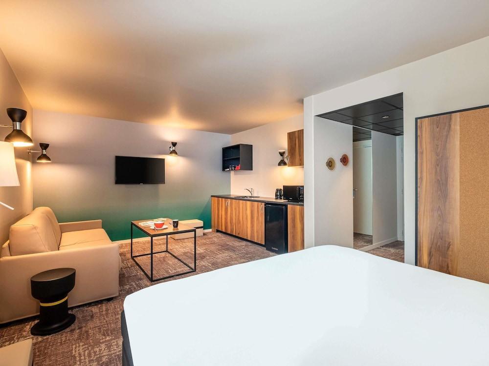 ibis Styles Paris Meteor Avenue d'Italie - Tap to explore photos