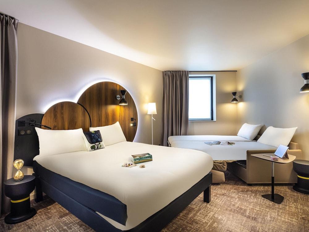 ibis Styles Paris Meteor Avenue d'Italie Room Type - Standard Room, Multiple Beds