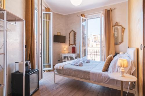 Golden Rooms Piazza di Spagna Room Type - Superior Double Room