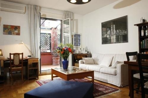 Flavia Rooftop Apartments - Tap to explore photos