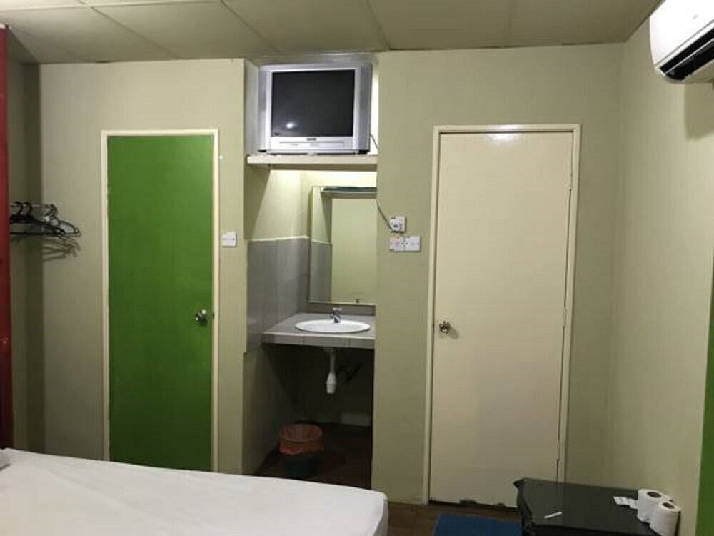 Petaling Street Hotel Chinatown - Tap to explore photos