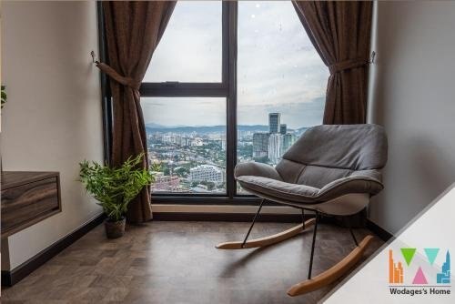 KLCC View Expressionz Family Loft by WGS - Tap to explore photos