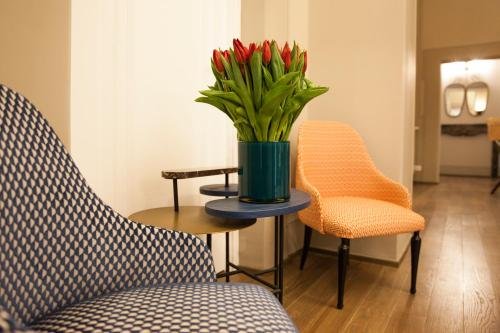 Casa Fabbrini Fancy Suites - Tap to explore photos