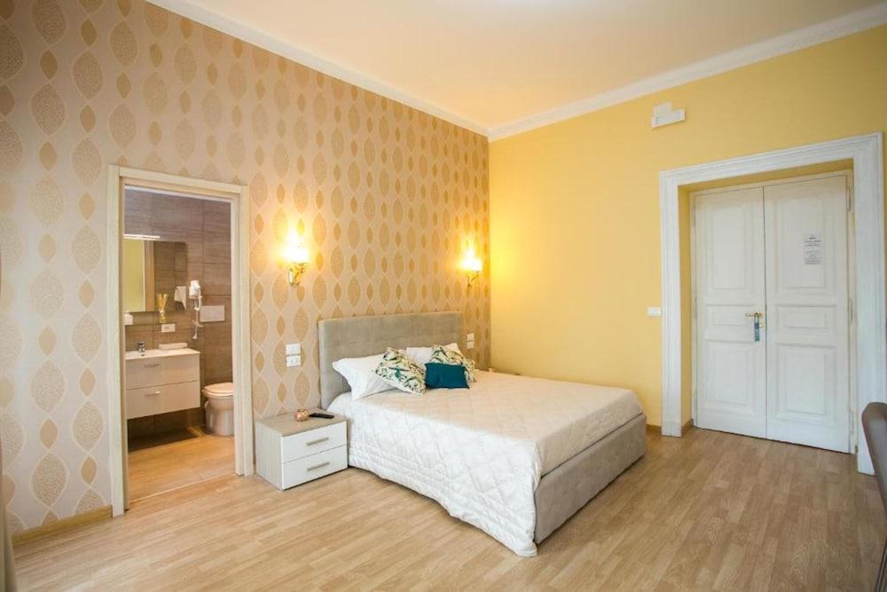 BQ House Castello Luxury Rooms Room Type - Suite, Balcony