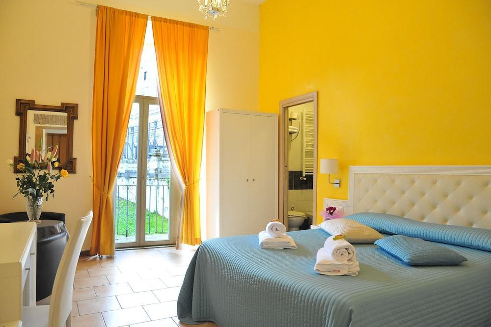 Locanda al Viminale Room Type - Double or Twin Room Locanda al Viminale Room Type - Double or Twin Room