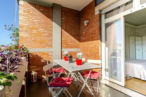 Luxury Rome Guest House - Tap to explore photos