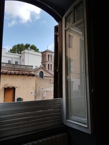La Roma di Camilla in Trastevere - Tap to explore photos