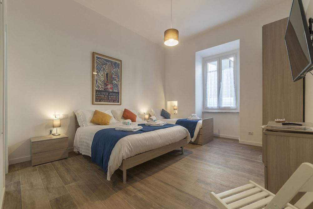 Roman Station House Room Type - Comfort Triple Room Roman Station House Room Type - Comfort Triple Room