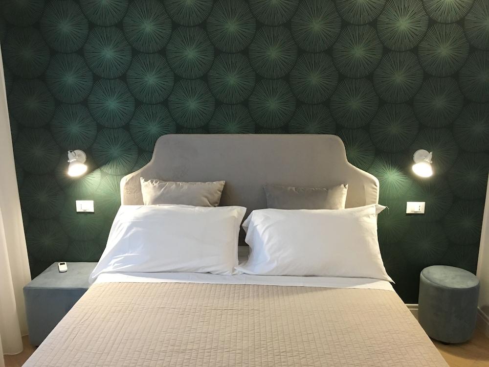 Affreschi a San Pietro