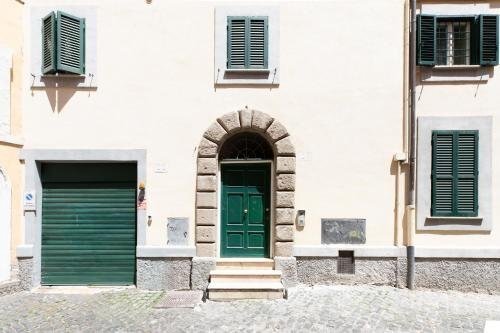Roman Forum Cozy Apartment - Tap to explore photos